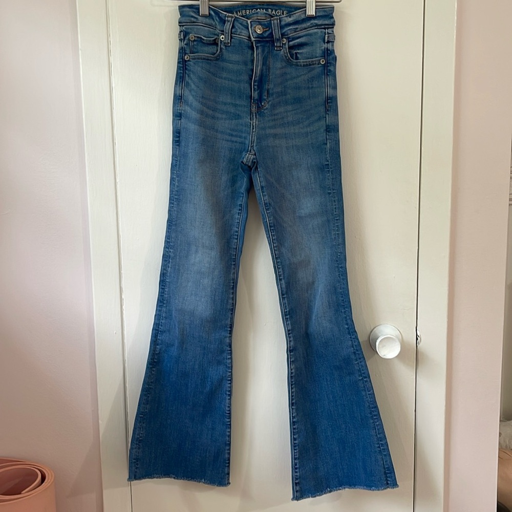 american eagle high rise flare jeans!!!
